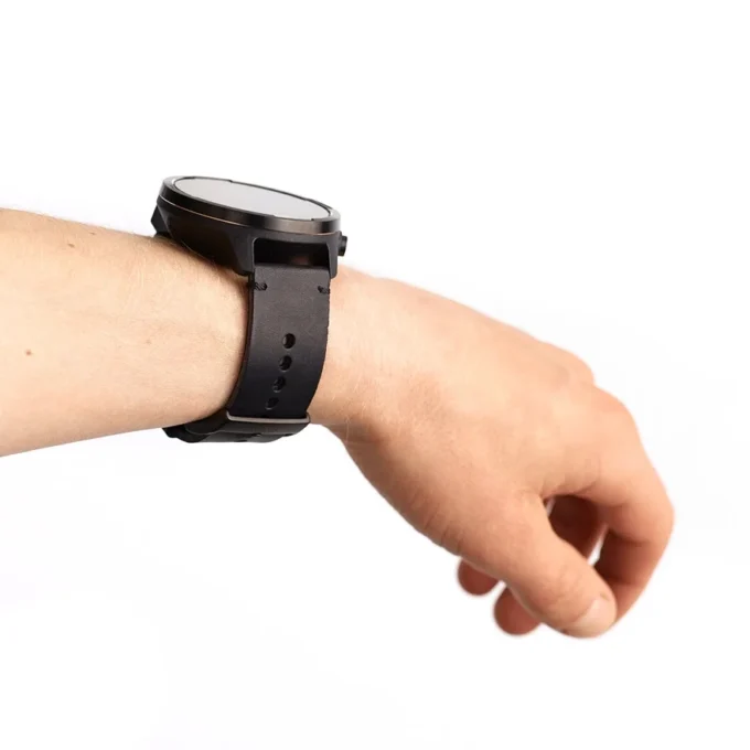 Bracelet en cuir noir Suunto de 24 mm pour un look urbain Bracelet en cuir noir Suunto de 24 mm pour un look urbain