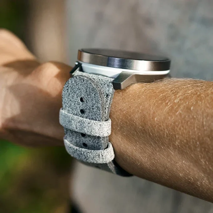 Bracelet Suunto 22 mm Urban 5 en microfibre, gris pierre, M Bracelet Suunto 22 mm Urban 5 en microfibre, gris pierre, M