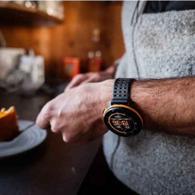 Coffret cadeau anniversaire Suunto Vertical 2