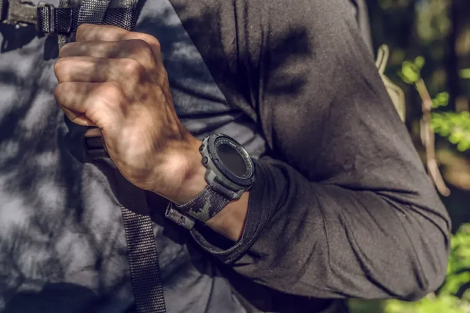 Montre GPS d’extérieur Suunto Traverse Alpha Concrete Montre GPS d’extérieur Suunto Traverse Alpha Concrete