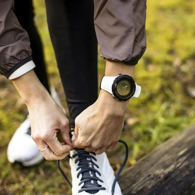 Suunto 5 blanc noir