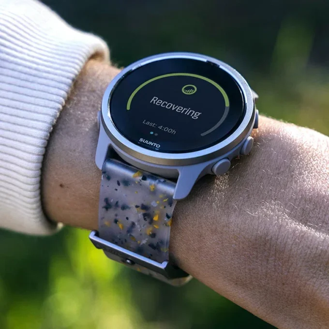 Suunto 5 Peak Ridge Sand Multicolor – montre multisports légère pour l’entraînement, l’exploration et le bien-être Suunto 5 Peak Ridge Sand Multicolor – montre multisports légère pour l’entraînement, l’exploration et le bien-être