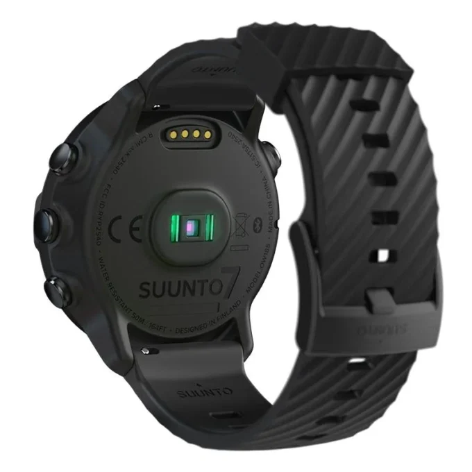 Suunto 7 noire – montre connectée offrant une expérience sportive polyvalente Suunto 7 noire – montre connectée offrant une expérience sportive polyvalente