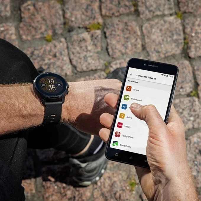 Suunto 7 noire – montre connectée offrant une expérience sportive polyvalente Suunto 7 noire – montre connectée offrant une expérience sportive polyvalente