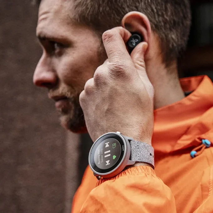 Suunto 7 Stone Gray Titanium – une montre connectée offrant une expérience sportive polyvalente Suunto 7 Stone Gray Titanium – une montre connectée offrant une expérience sportive polyvalente