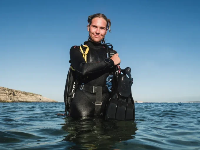 Suunto Nautic S | Conçu pour toutes les plongées. Suunto Nautic S | Conçu pour toutes les plongées.